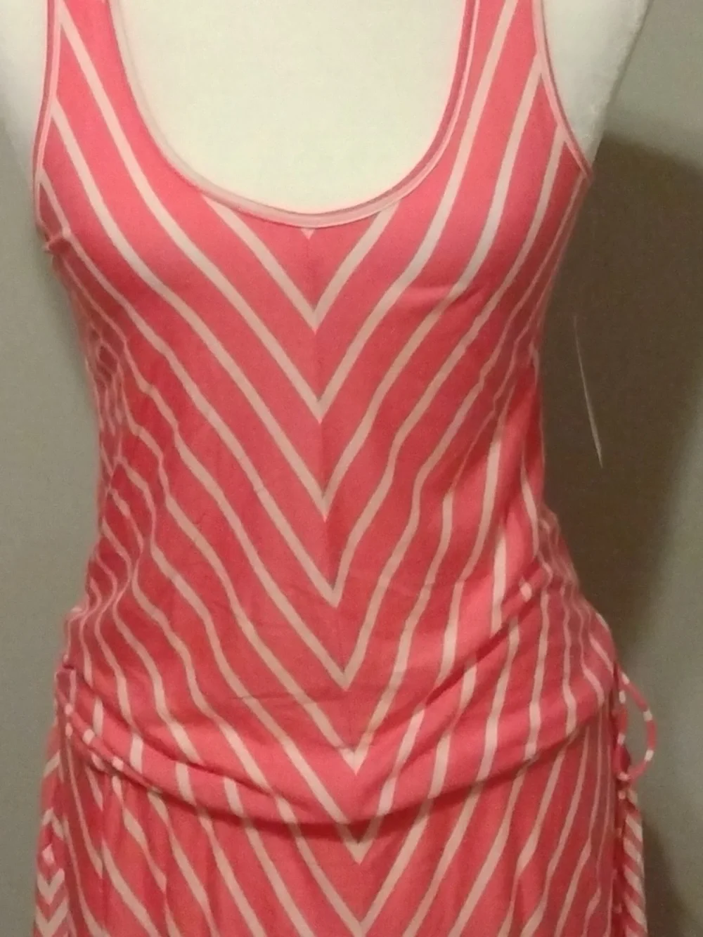 Women’s Coral Striped Scoop Neck Tank Top